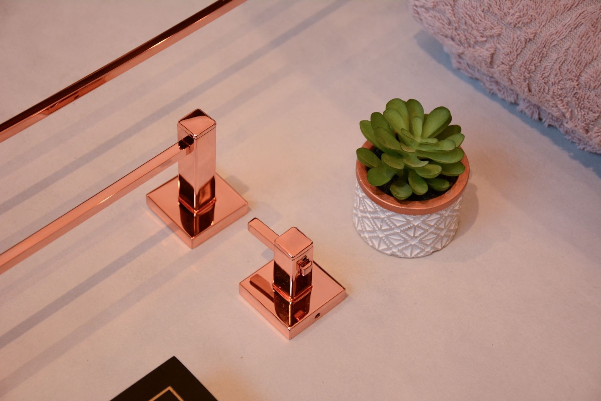 CABIDE SQUARE ROSE GOLD